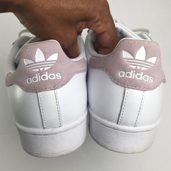 SOLD! Adidas Originals Superstar Low Sneakers White Pink Women’s 9 EE7400 - Picture 6 of 15